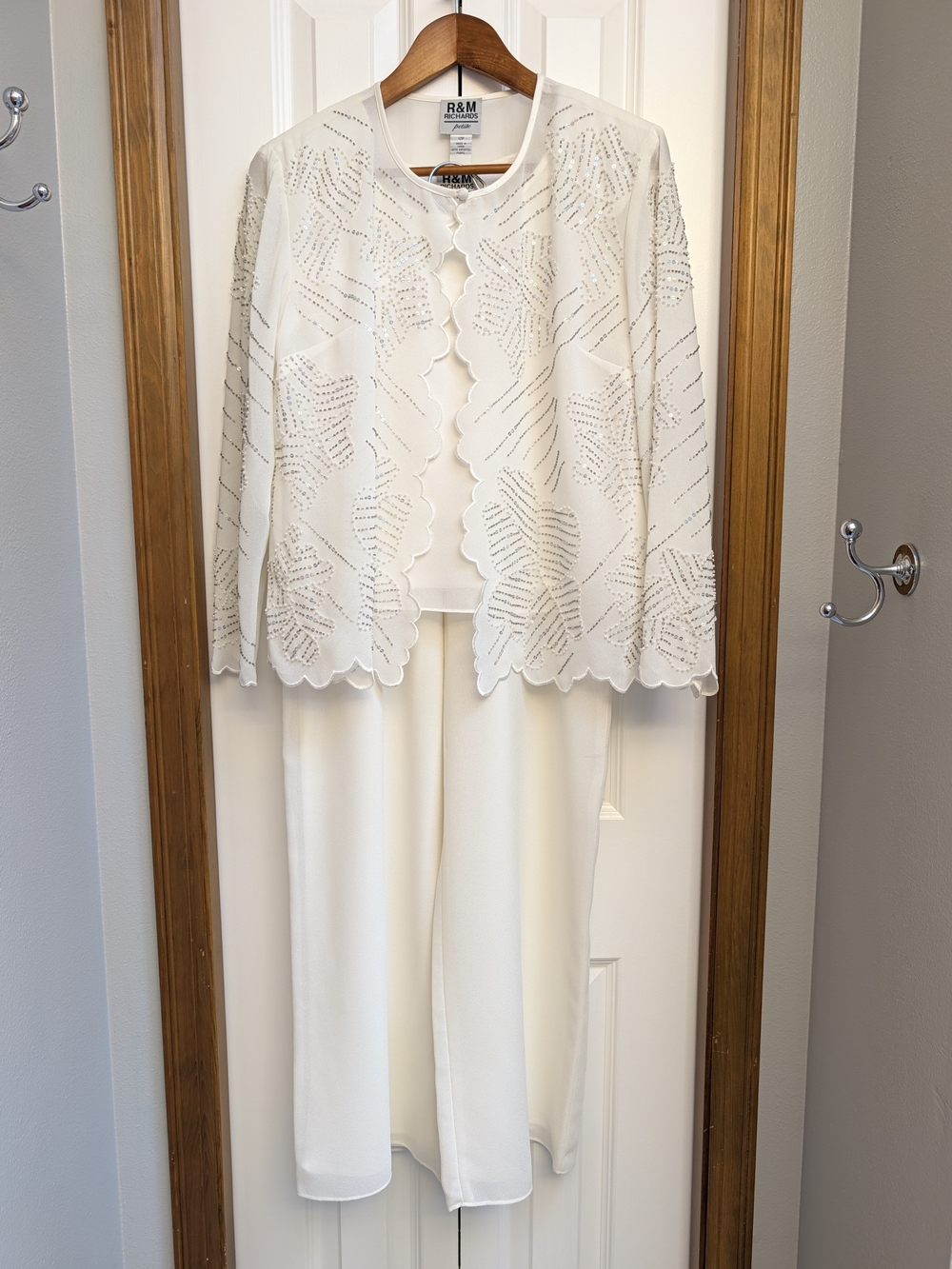 R&M Richards Women's Ivory Embellished Three-Piece Pant Set 12P
